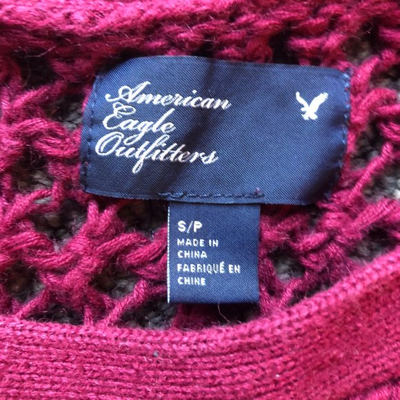 American Eagle open-knit maroon sweater - Picture 3 of 3
